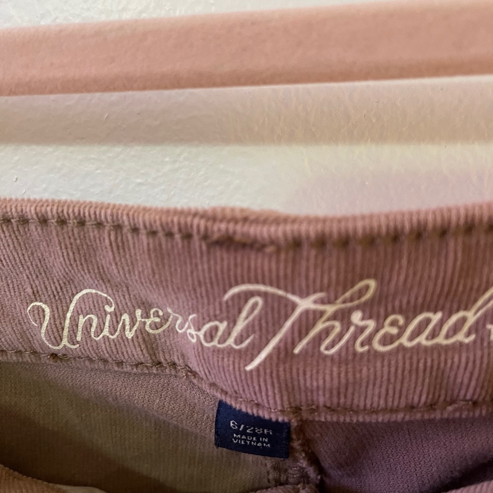 Jeans - Picture 2 of 3